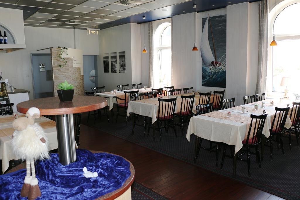 Strandhotel Dagebuell Direkt An Der Nordsee エクステリア 写真